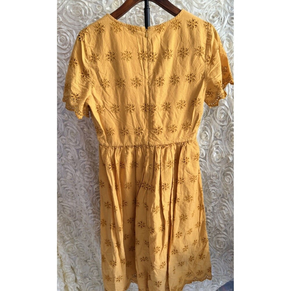 Madewell Scalloped Eyelet Midi Dress Mustard Yellow V-Neck Size 8 Made in India - Picture 2 of 8